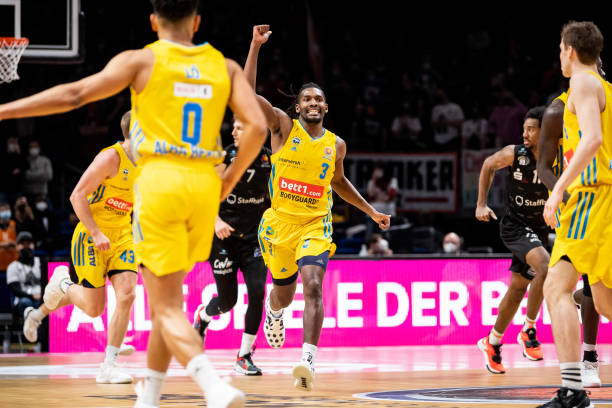 区内抢点 区内抢点