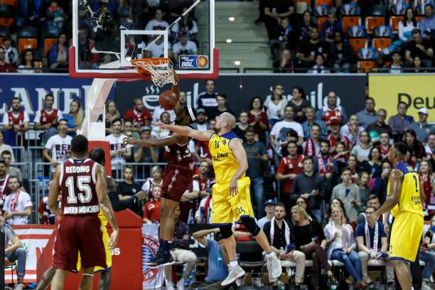 夺冠军方面 夺冠军方面